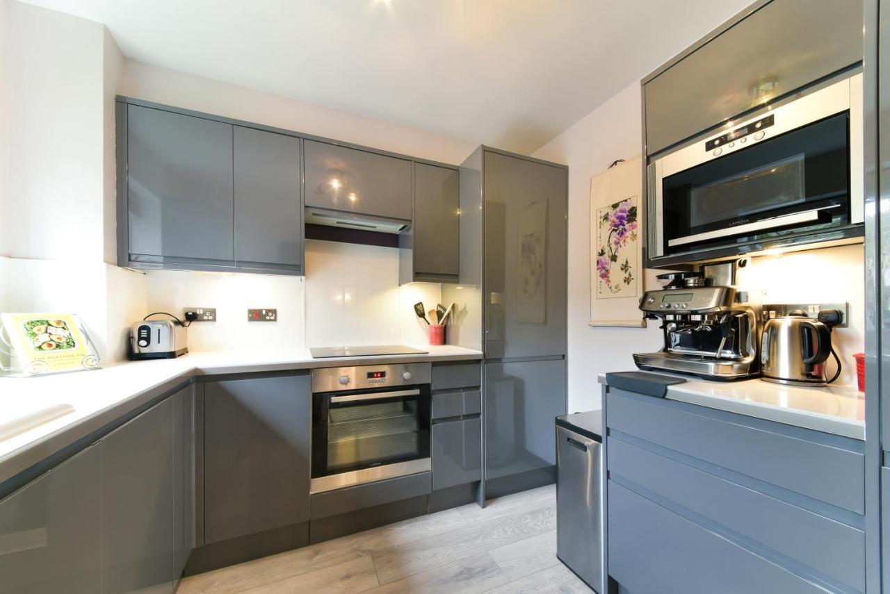 2 Bedroom Apartment Near Southfields Londyn Zewnętrze zdjęcie